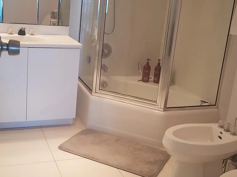 2200 S Ocean Ln #3 — Photo 14
