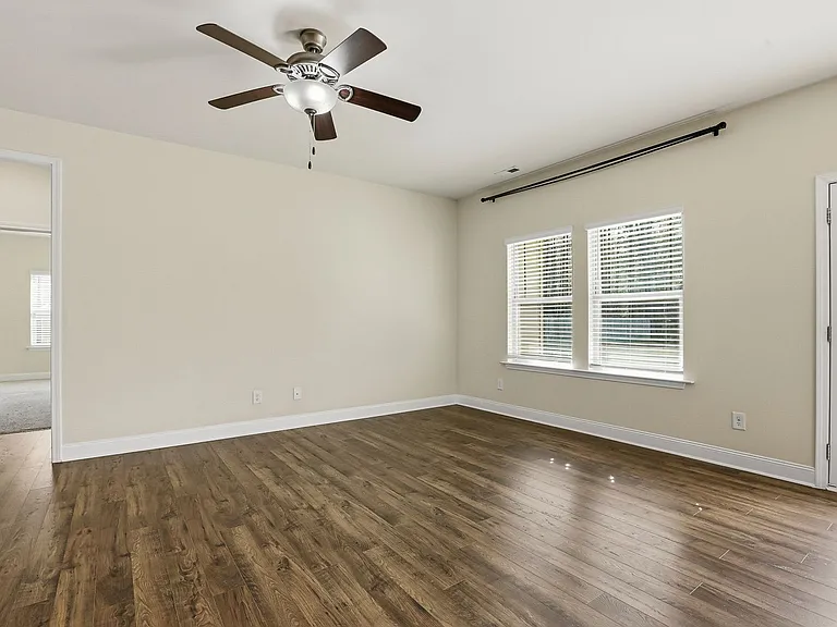 52 Woodwater Cir — Photo 9
