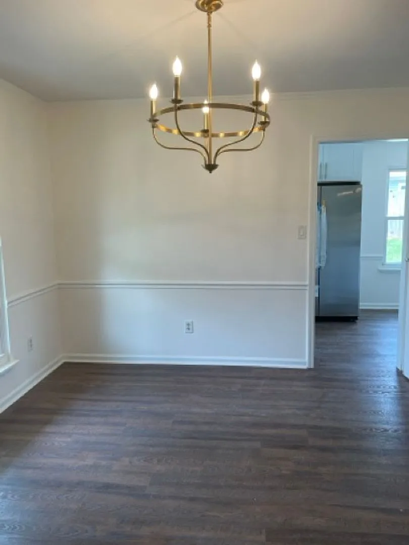 Charming 3 Bed, 2 Bath Home for Rent in Evans - Prime Location! — Photo 4