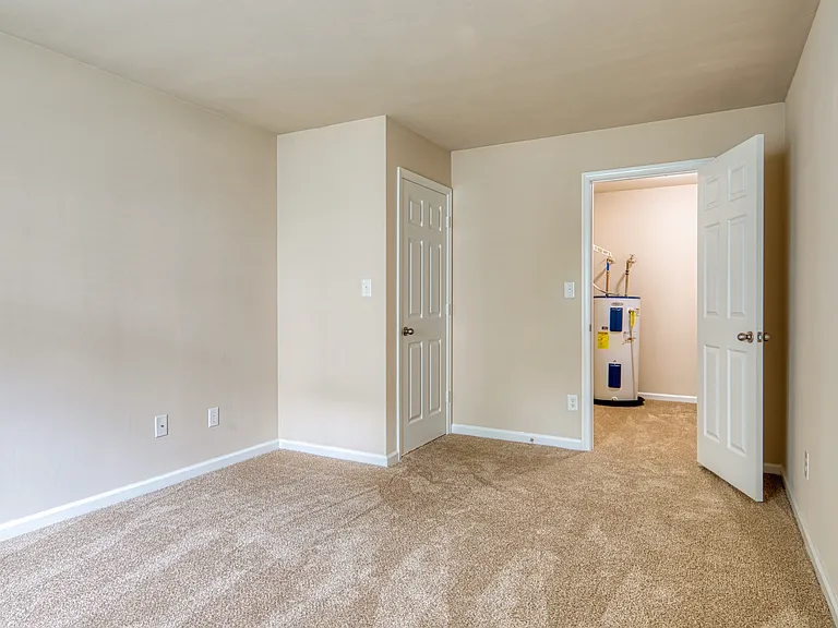 Summer Station Apartments Where Comfort Meets Coastal Living — Photo 74