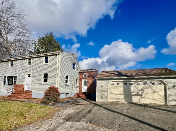 22 Independence Drive, Westbrook, ME 04092