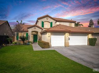 11900 Roaring River Ave, Bakersfield, CA 93311