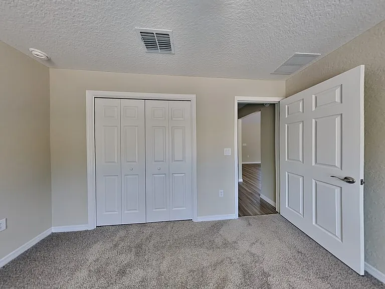 22222 SW Marine Blvd — Photo 10