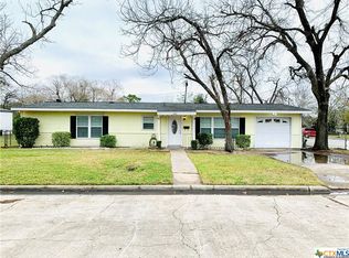 2901 Kipling St, Victoria, TX 77901