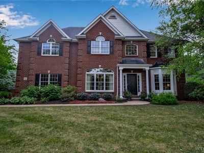 1 N Woodside Ln, Williamsville, NY, 14221