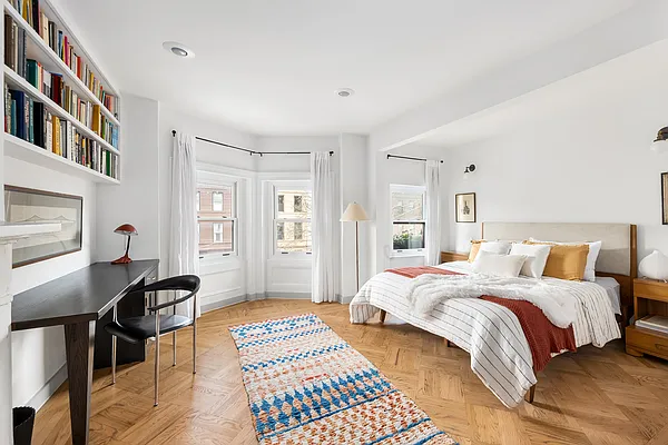 Sold by Douglas Elliman | media 13