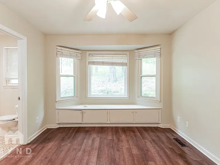 1840 Westridge Dr — Photo 14