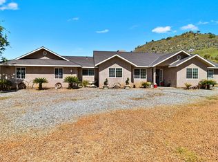 39453 Pepperweed Rd, Squaw Valley, CA 93675