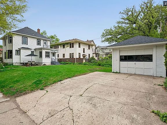 2nd image of 4453 Zenith Ave S