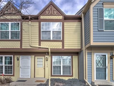 1732 S Blackhawk Way APT B, Aurora, CO, 80012