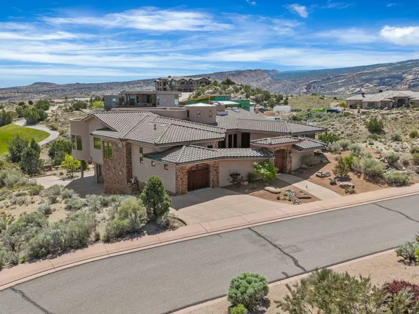 325 Hearthstone Ct, Grand Junction, CO 81507