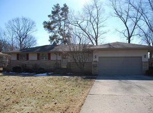 953 Meadowview Dr, Columbus, OH