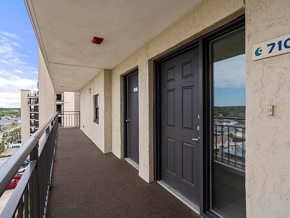 5th image of 1620 N Waccamaw Dr. #710