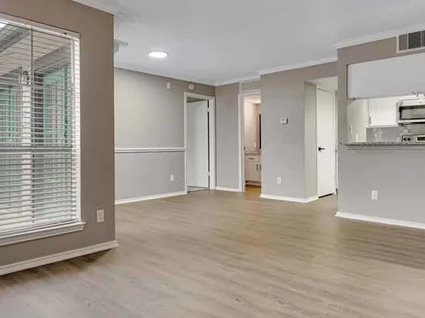 Westmount at River Park Apartments