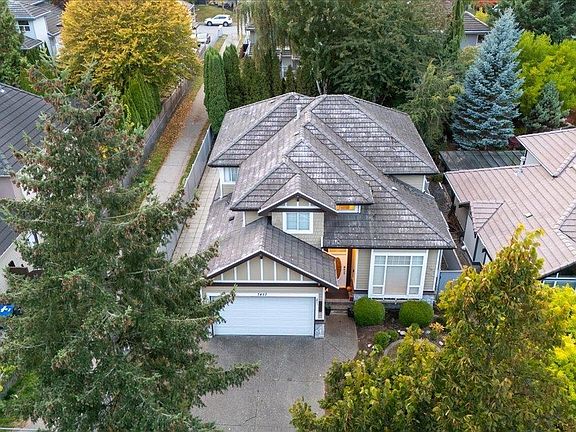 3rd image of 7457 146th St