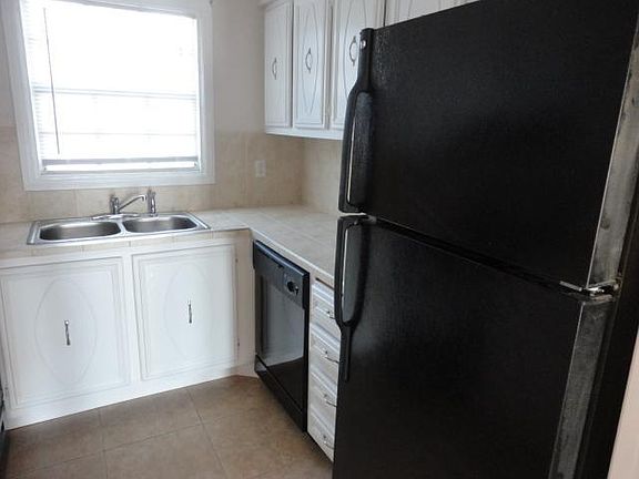 5th image of 4786 Snook Dr SE