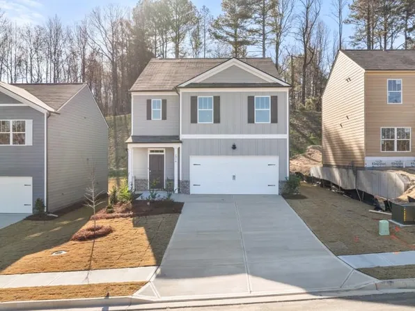 2903 Daxton Ln, Gainesville, GA 30507