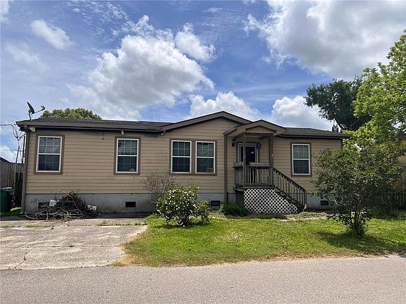2nd image of 2717 Amigo Ave