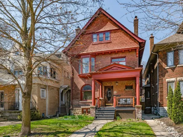 460 Palmerston Blvd, Toronto, ON M6G 2P1
