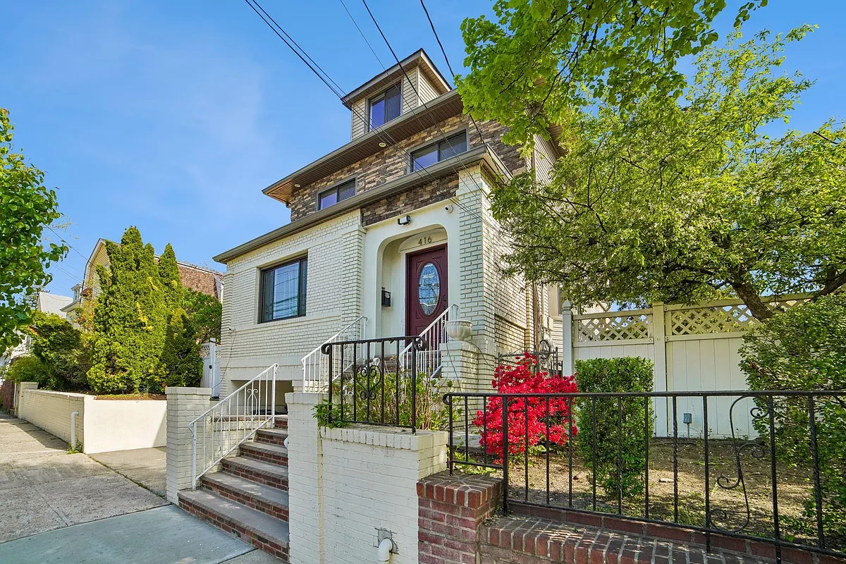 Building Photo - 416 74th St #2