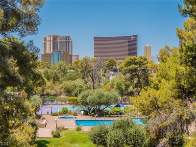 750 S Royal Crest Cir UNIT 338, Las Vegas, NV, 89169