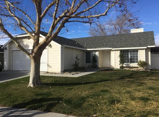 617 Twinberry Ln, Lancaster, CA 93534