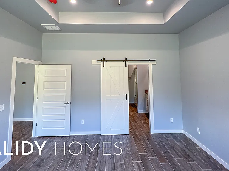 412 Remington Ave — Photo 11