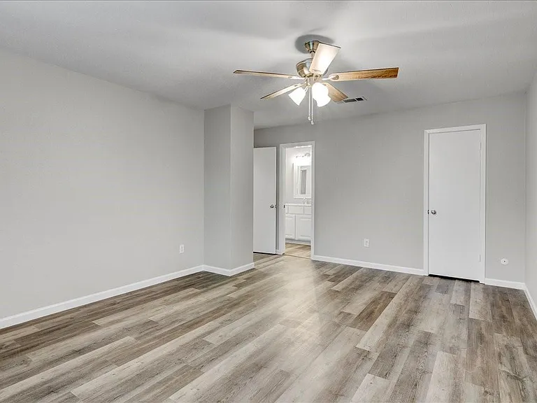 968 Park Meadow Dr — Photo 13