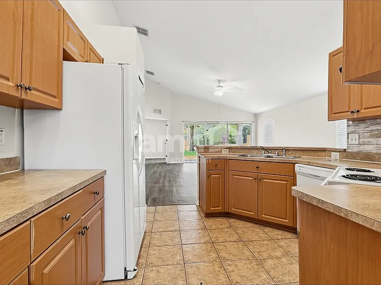 3348 Clover Blossom Cir — Photo 3