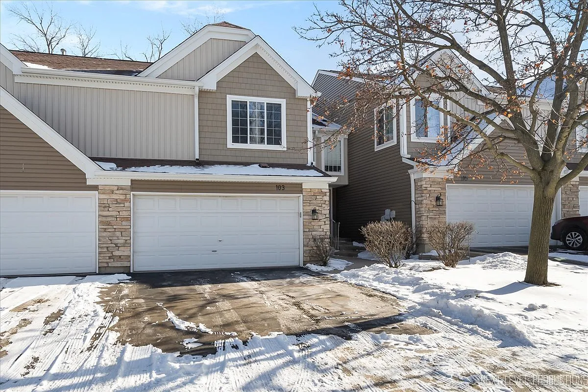 103 Locksley Dr photo 1