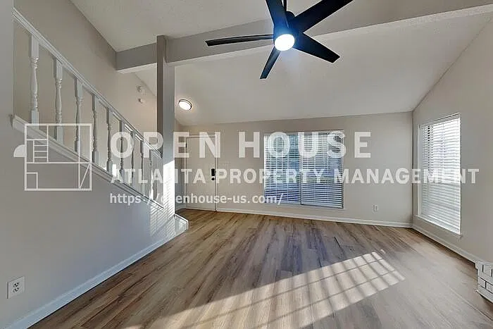 3 bed, 2.5 bath, 1982 sqft, $2,700 — Photo 4