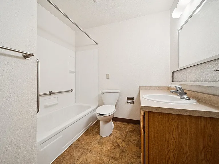 903 Cook Ave — Photo 18