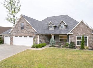 7109 Stonebrook Dr, Fort Smith, AR 72916