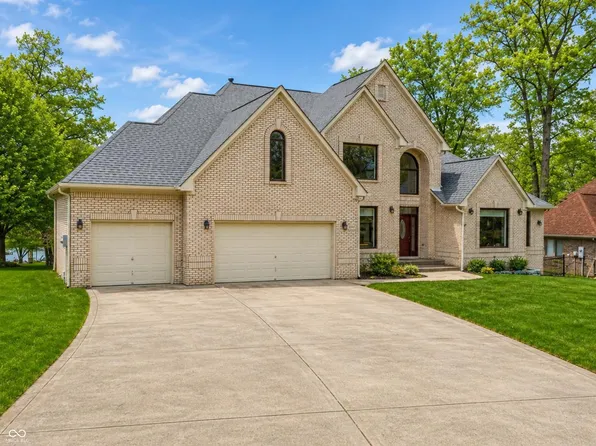 5717 Fall Creek Rd, Indianapolis, IN 46220
