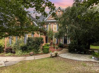 952 Hickory Stick Dr, Fort Mill, SC 29715