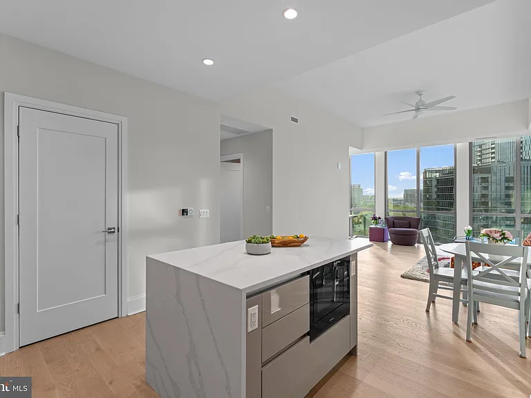 7887 Jones Branch Dr #1503 — Photo 15