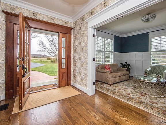 4th image of 3398 Manor Oaks Dr