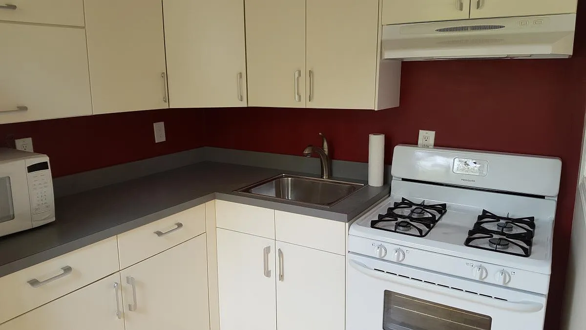 1 bed, 650 sqft, $1,530 — Photo 4