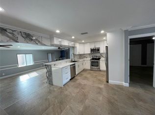 4620 Meadowgreen Trl, Lake Worth, FL 33463