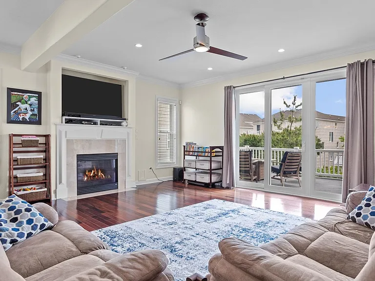 9620 Dolphin Run — Photo 12