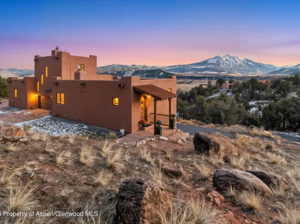 328 Los Adobes Dr, Carbondale, CO 81623