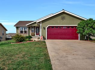 7044 SW 19th Ln, Topeka, KS 66615