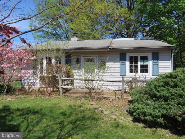 7 Flute Dr, Newark, DE 19713