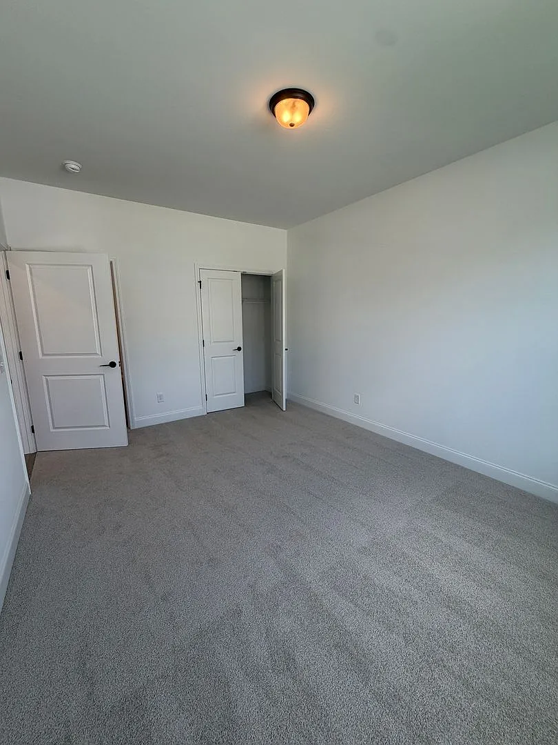 ~$500 Off 1st Month's Rent Brand New Construction** — Photo 4