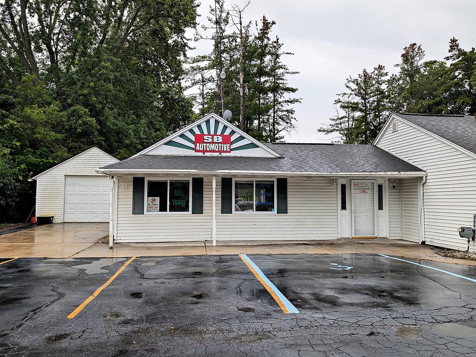 1st image of 7051 W Vienna Rd