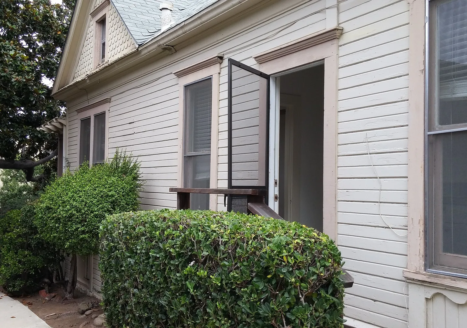 3665-3669 1st Ave. — Photo 1