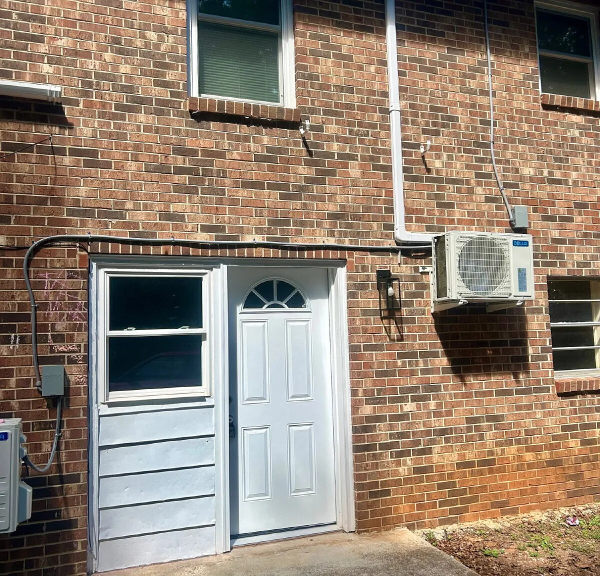 1 bed, 1.0 bath, $750 — Photo 1