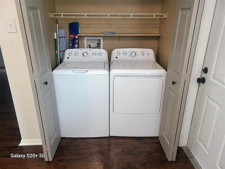 2220 E 17th Ave — Photo 9