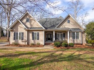 111 Meadow Woods Ct, Easley, SC 29642
