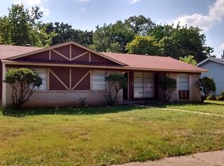 705 Pleasant Hills Dr, Dallas, TX 75217